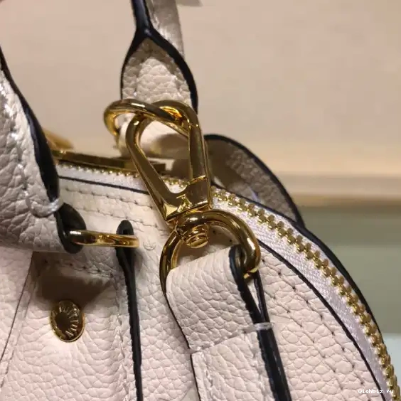 WIS BB NEO PRELAUNCH LOUIS VUITTON EXCHANELUSIVE NEO - ALMA 0511